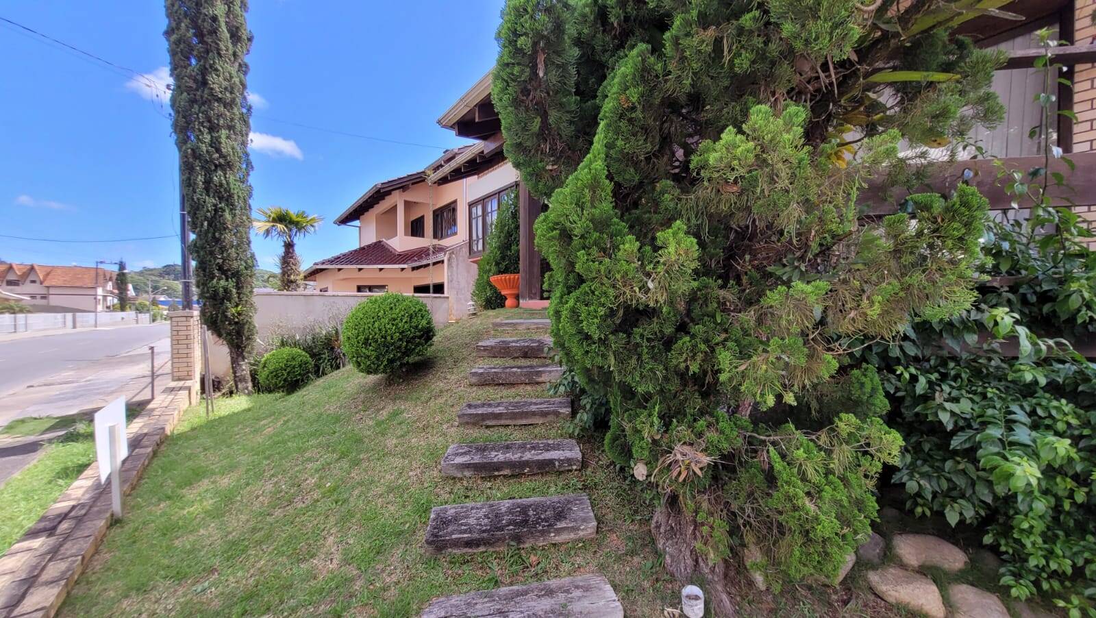 Casa, 3 quartos, 232 m² - Foto 4