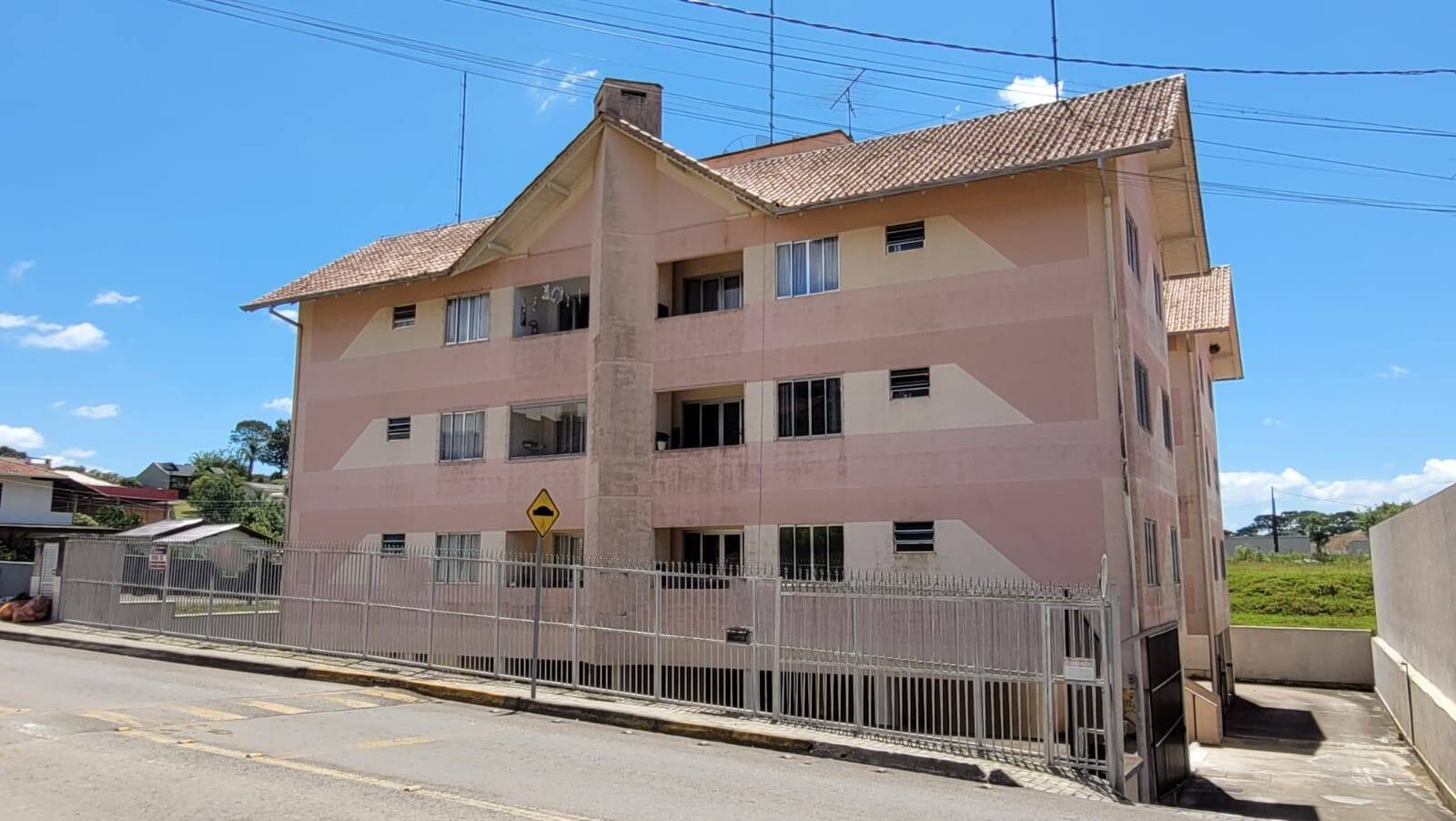 Apartamento, 3 quartos, 98 m² - Foto 1