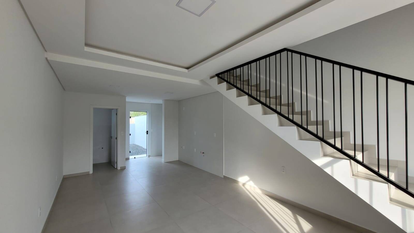 Casa, 2 quartos, 70 m² - Foto 1