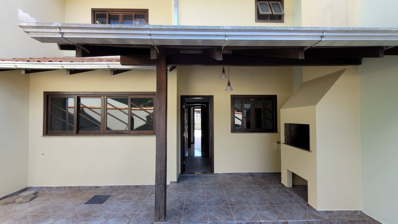 Casa à venda com 3 quartos, 126m² - Foto 18