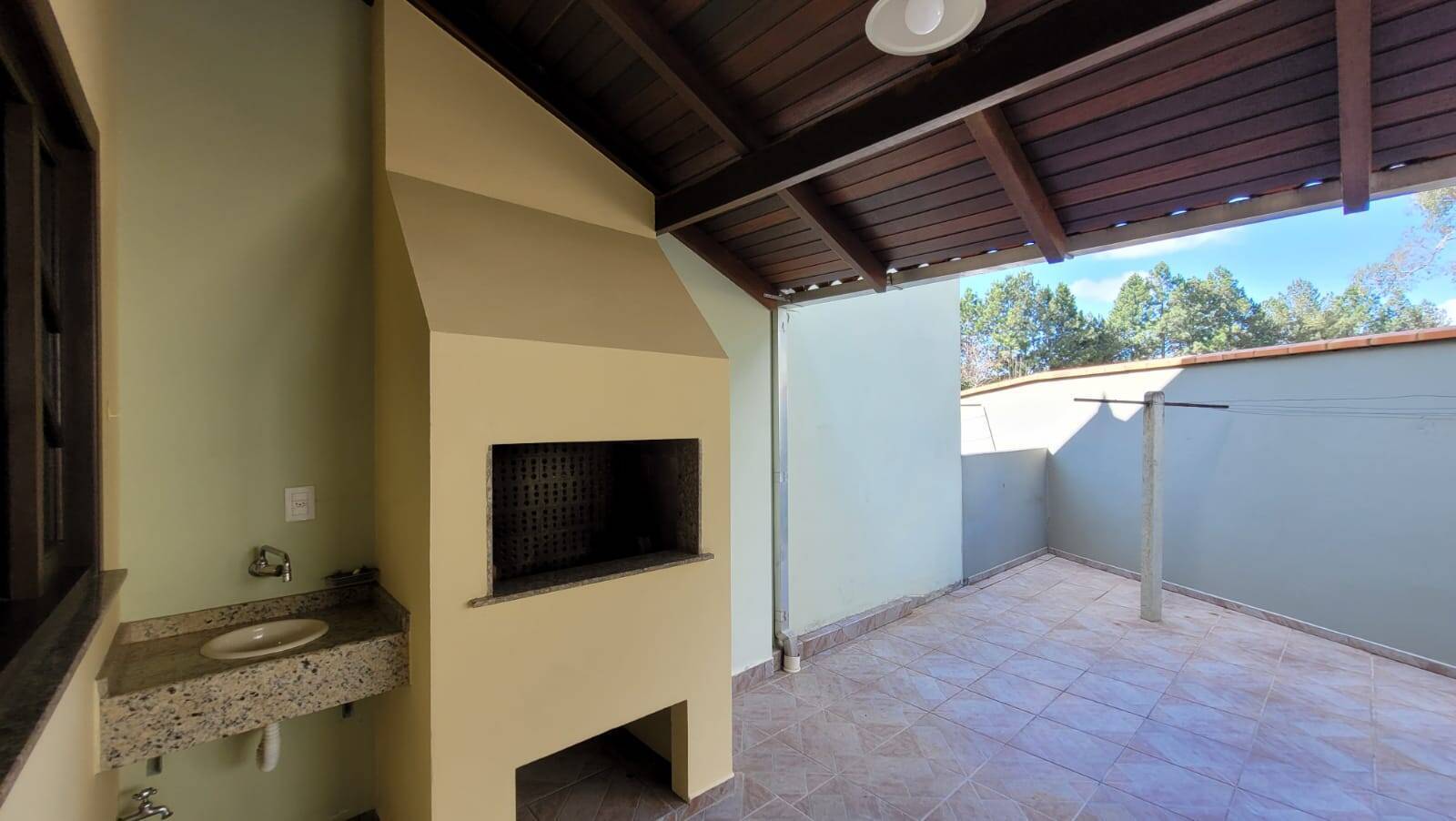 Casa à venda com 3 quartos, 126m² - Foto 14
