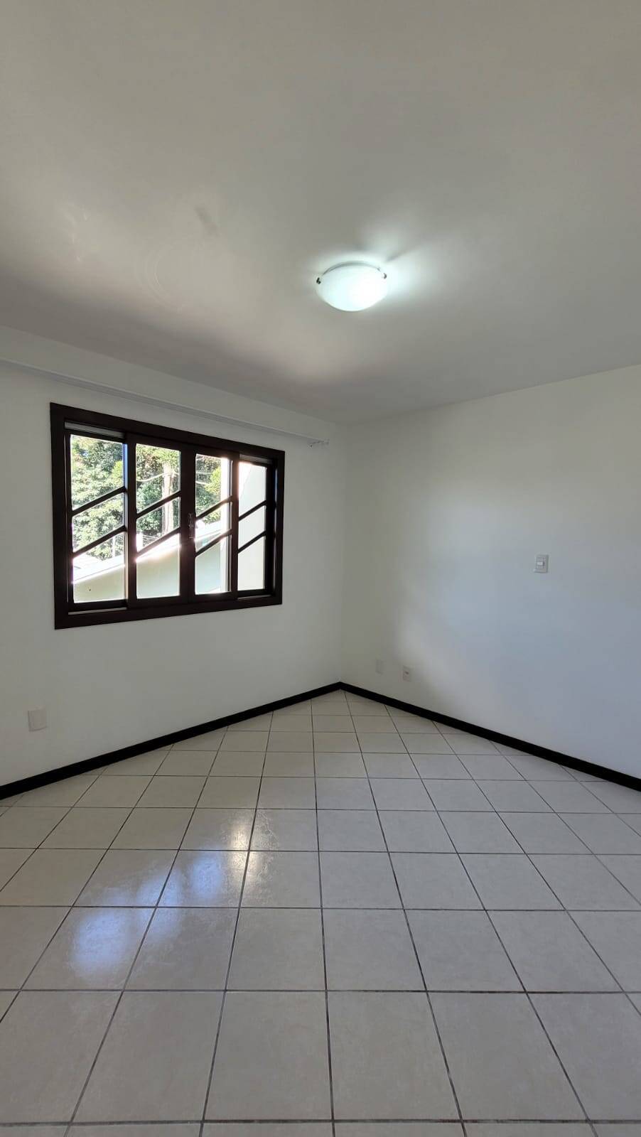 Casa à venda com 3 quartos, 126m² - Foto 27
