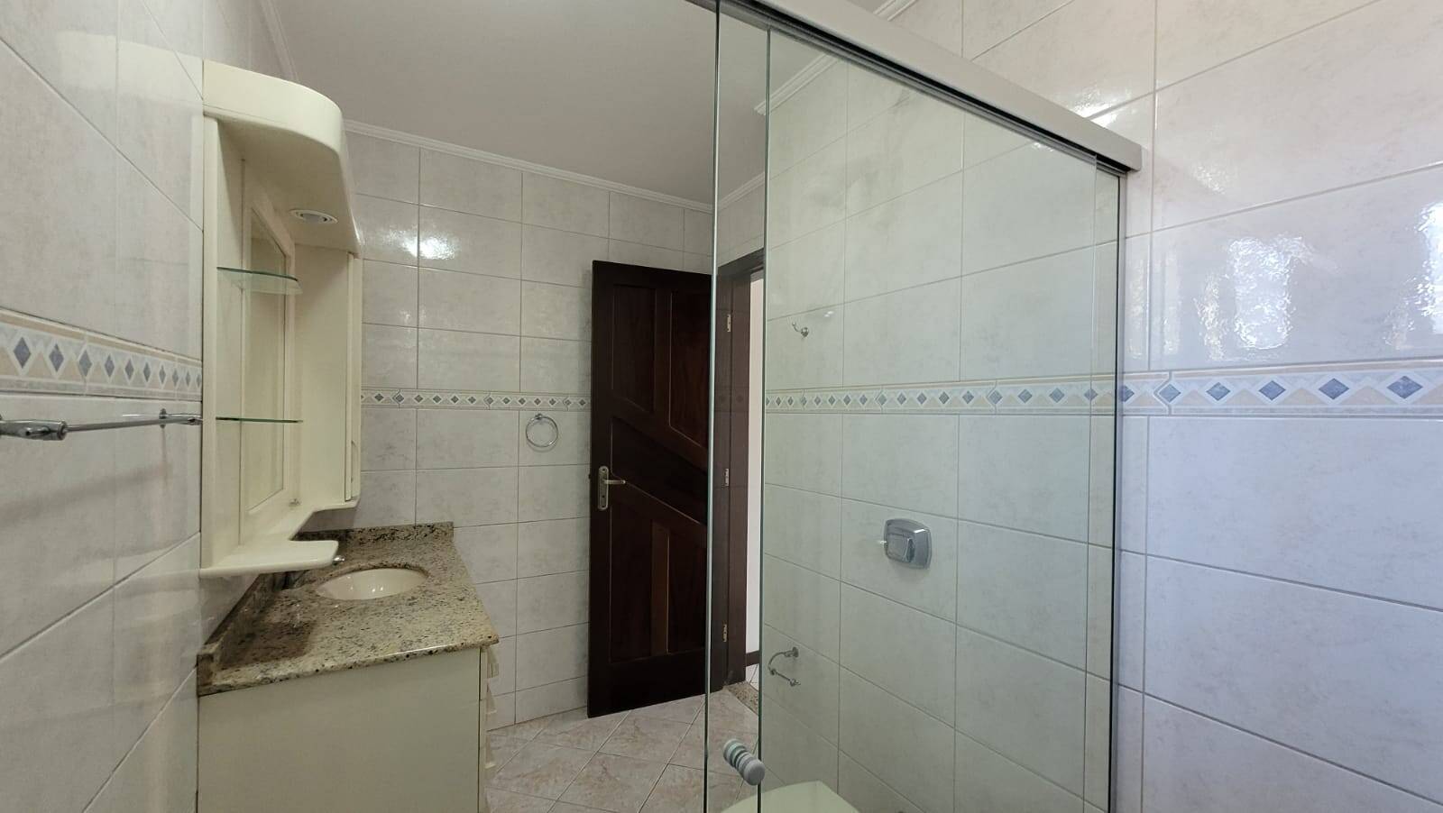 Casa à venda com 3 quartos, 126m² - Foto 24